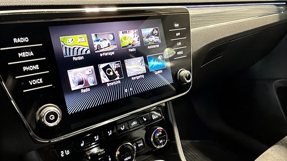 Skoda Superb 12 of 12