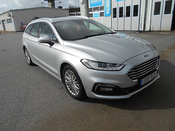 Ford Mondeo 2 of 8