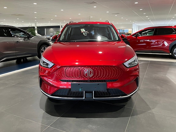 MG ZS EV 9 of 22