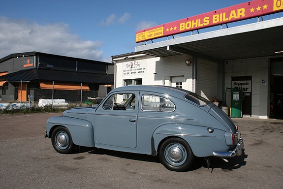 Volvo PV544 4 of 19