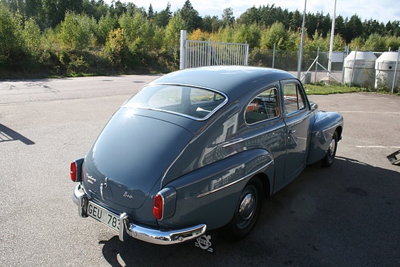 Volvo PV544 3 of 19