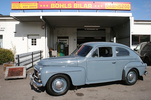Volvo PV544 2 of 19