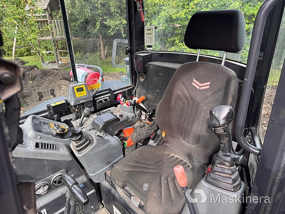 Grävmaskin Yanmar ViO 57-6A 10 of 27