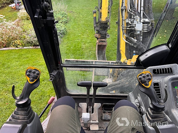 Grävmaskin Yanmar ViO 57-6A 11 of 27