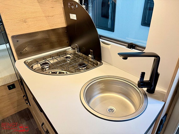 Weinsberg CaraOne 420 QD 15 of 21