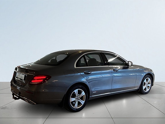 Mercedes-Benz E220 d 6 of 18