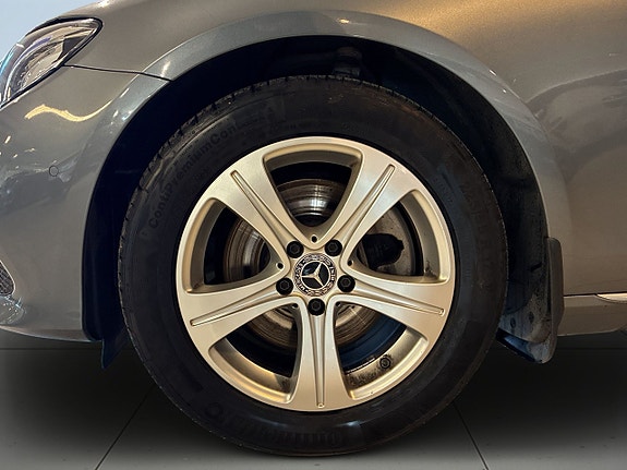 Mercedes-Benz E220 d 14 of 18