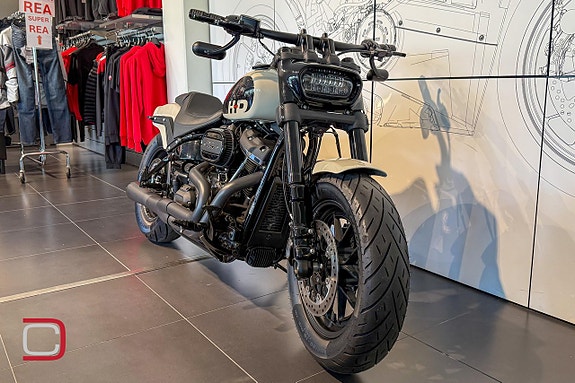 Harley-Davidson Fat Bob 114 *Luft & buller + mer!* 5 of 12
