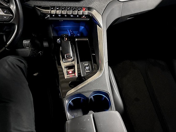 Peugeot 5008 13 of 19