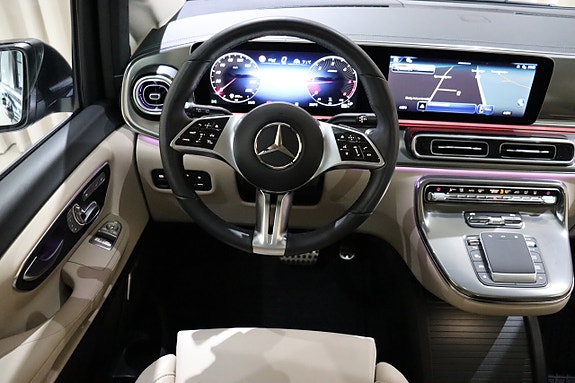 Mercedes-Benz V300 d 20 of 30