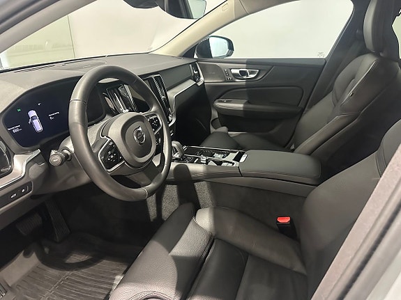 Volvo V60 12 of 19