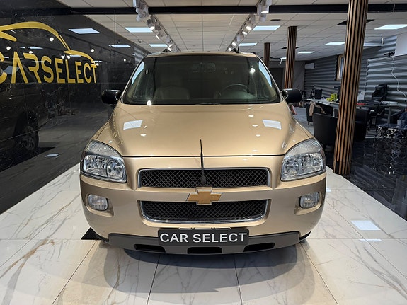 Chevrolet Uplander 8 of 23