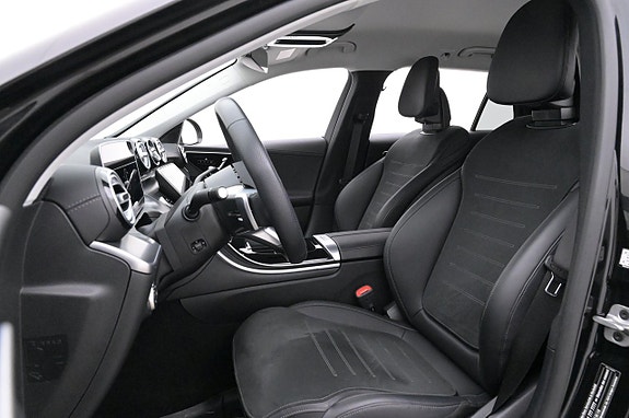 Mercedes-Benz C300 9 of 27