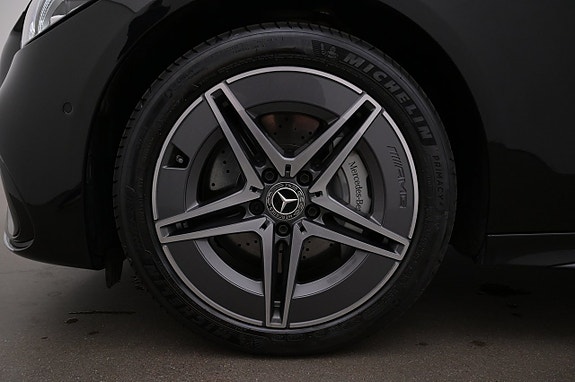 Mercedes-Benz C300 27 of 27