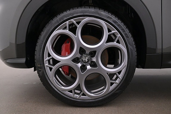 Alfa Romeo Tonale 27 of 27