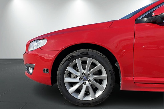 Volvo V70 10 of 26