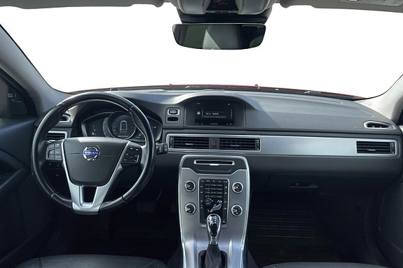 Volvo V70 11 of 26