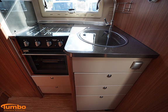 Adria Coral S 670SL 158hk Kamkedja 6 of 21