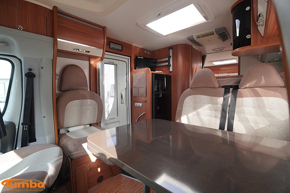 Adria Coral S 670SL 158hk Kamkedja 4 of 21