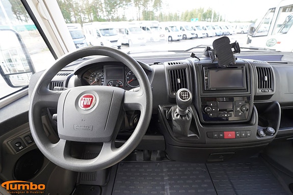 Hymer Exisis-I, EX 674, 2xAC 17 of 20