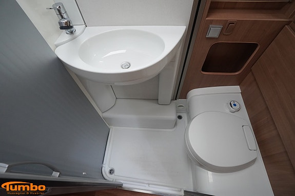 Hymer Exisis-I, EX 674, 2xAC 16 of 20