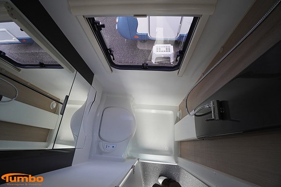 Adria ACTION 361LH 11 of 15