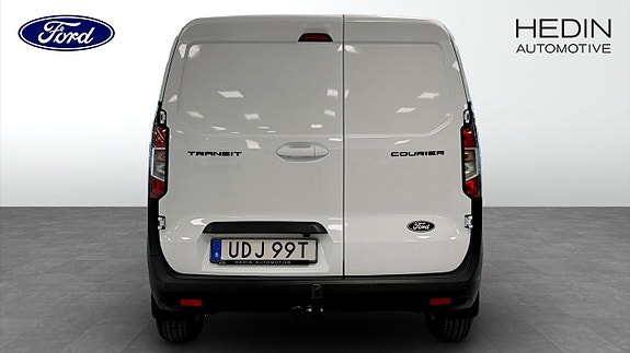 Ford Courier 7 of 9