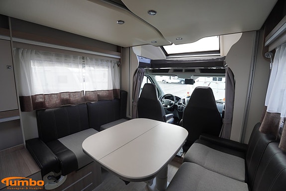 Chausson 630 FLASH Dieselvärmare 170hk Solcell 2 of 20