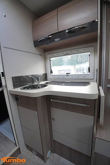 Chausson 630 FLASH Dieselvärmare 170hk Solcell 6 of 20
