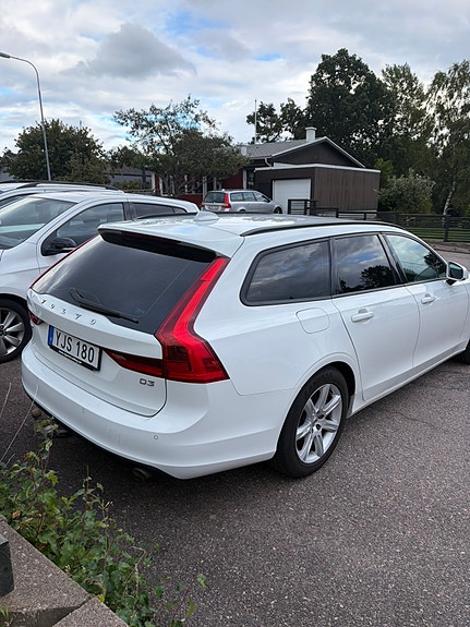 Volvo V90 3 of 6