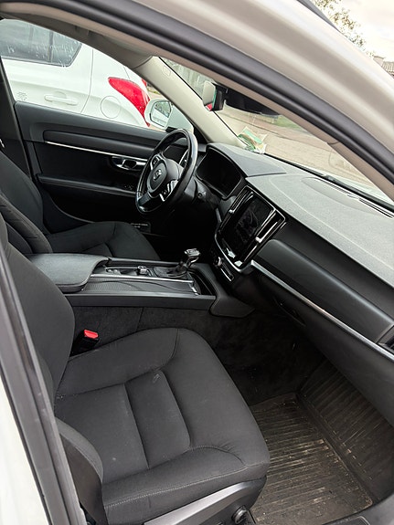 Volvo V90 5 of 6