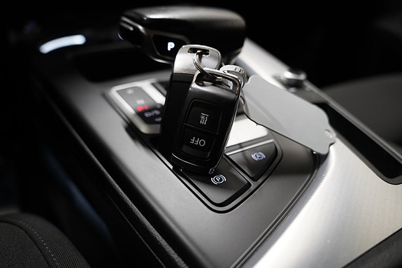 Audi A4 allroad 9 of 24