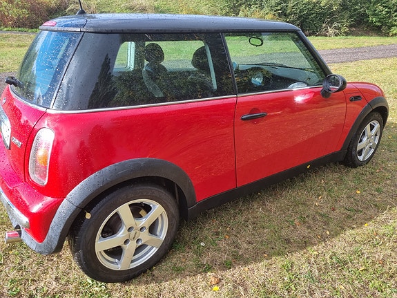 MINI Cooper 4 of 12