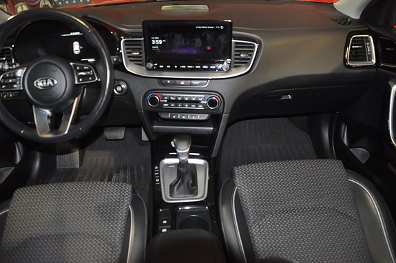 Kia XCeed 6 of 22