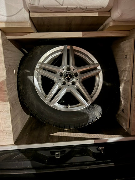Mercedes-Benz Sprinter Bravia Swan 699 premium 17 of 21