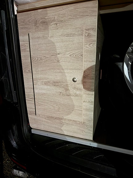 Mercedes-Benz Sprinter Bravia Swan 699 premium 18 of 21