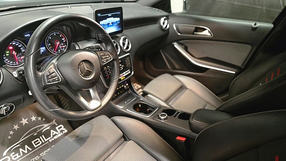 Mercedes-Benz A200 10 of 30