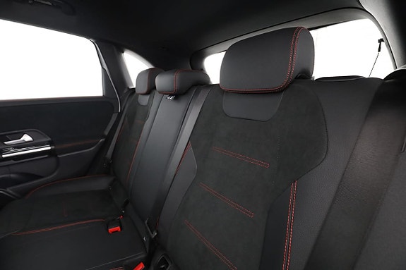 Mercedes-Benz B250 e 15 of 30