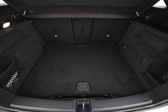 Mercedes-Benz B250 e 18 of 30