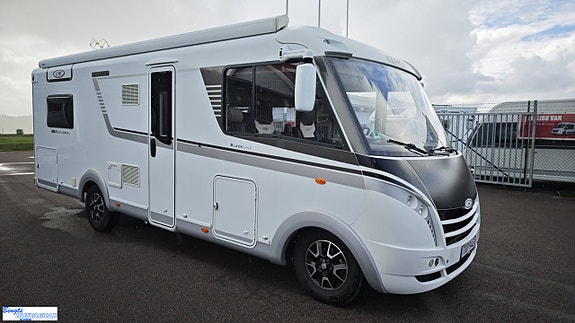 LMC I 745 BLACK LINE | ALDE | VÄLUTRUSTAD 2 of 17