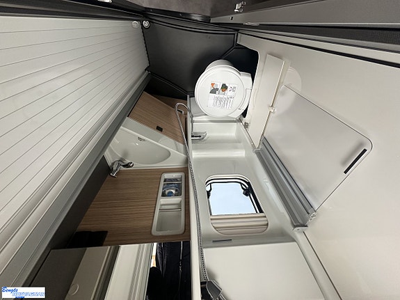 Malibu 640 LE K Coupé | NYHET | DIESELVÄRME | MARKIS INGÅR 16 of 21