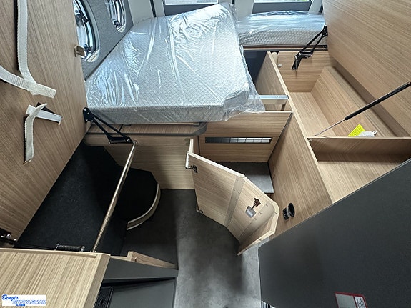 Malibu 640 LE K Coupé | NYHET | DIESELVÄRME | MARKIS INGÅR 18 of 21