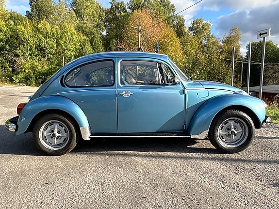 Volkswagen 1303 4 of 22