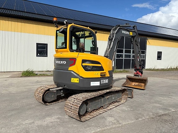 Volvo ECR58D grävmaskin, rototilt, stållarver 5 of 7