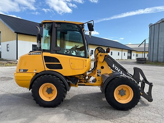 Volvo L25F lastmaskin, endast 2500 tim 4 of 7