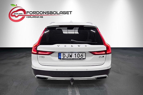 Volvo V90 Cross Country 5 of 22