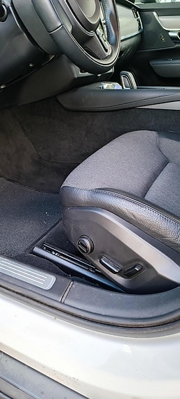Volvo V90 Cross Country 9 of 20
