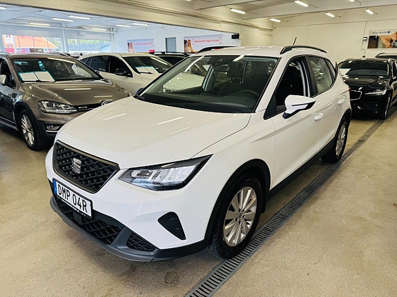Seat Arona 12 of 23