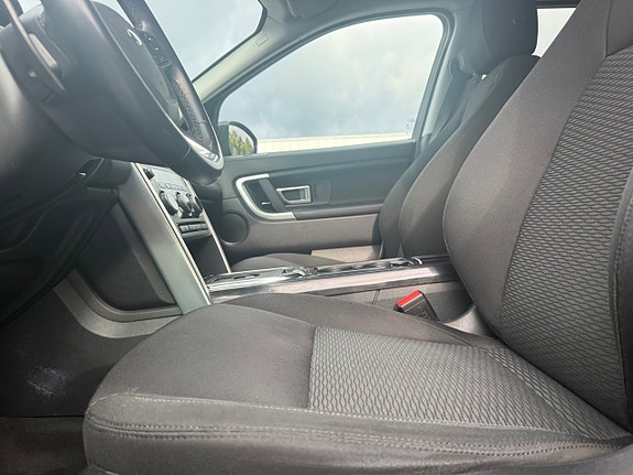 Land Rover Discovery Sport 15 of 19