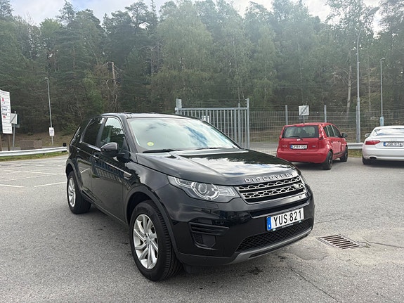 Land Rover Discovery Sport 2 of 19